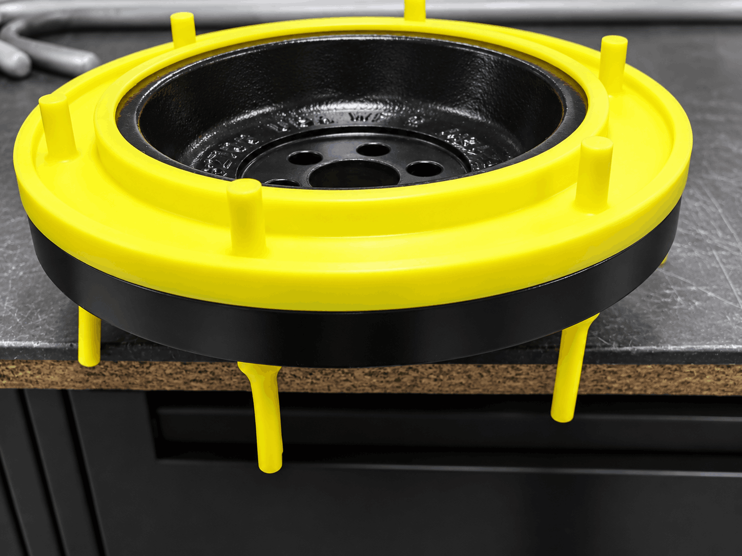 Custom mold on tire-yellow